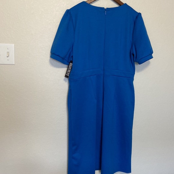Royal blue knit dress - New York and Company - Picture 5 of 7